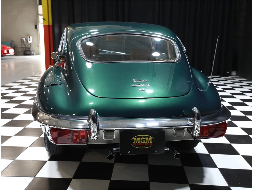 1970 Jaguar XK - Image 25 of 31