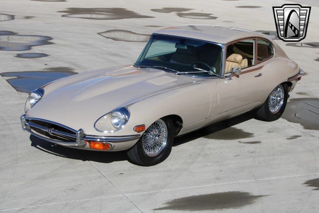 1970 Jaguar E-Type Series 2 - Image 9 of 12