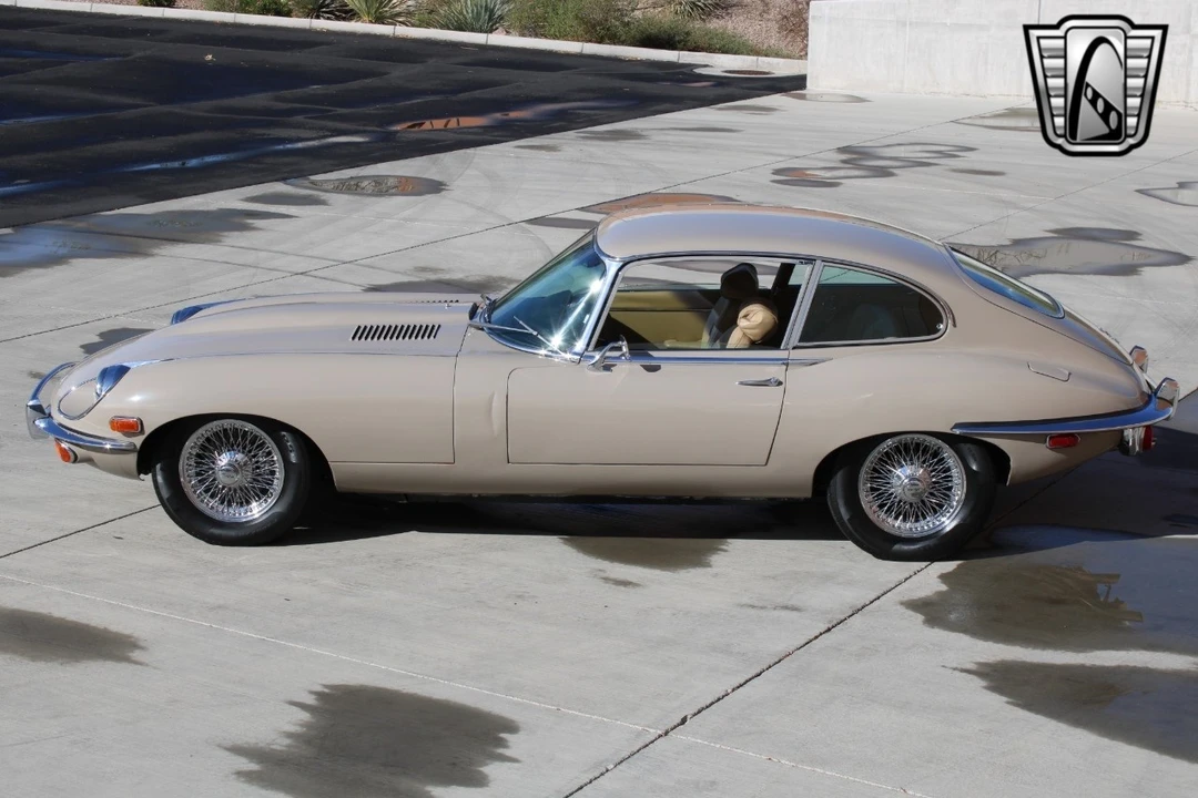 1970 Jaguar E-Type Series 2 - Image 10 of 12