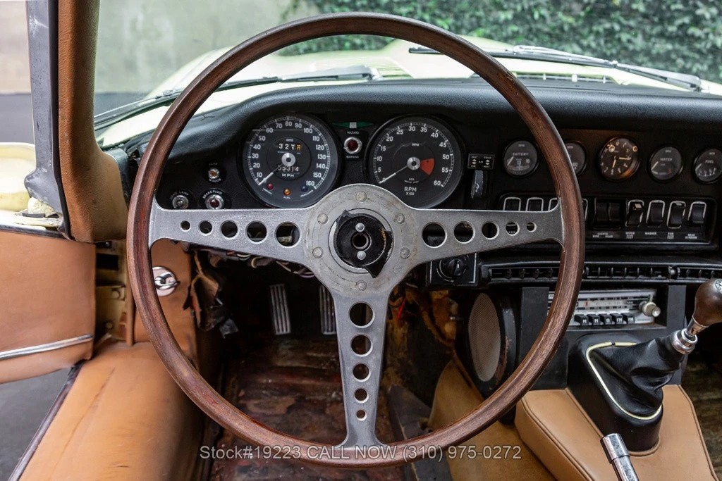 1970 Jaguar XK - Image 17 of 24