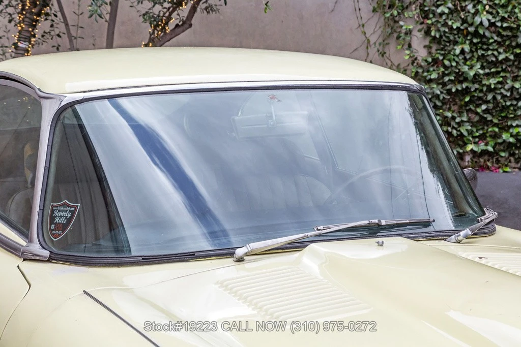 1970 Jaguar XK - Image 8 of 24