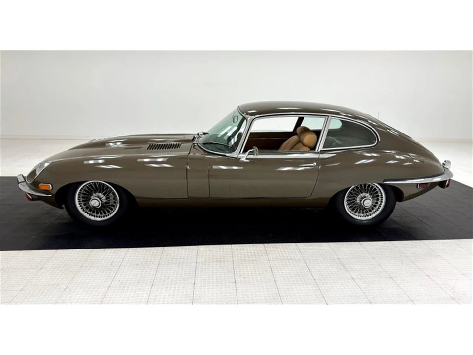 1970 Jaguar E-Type Series 2 - Image 2 of 31