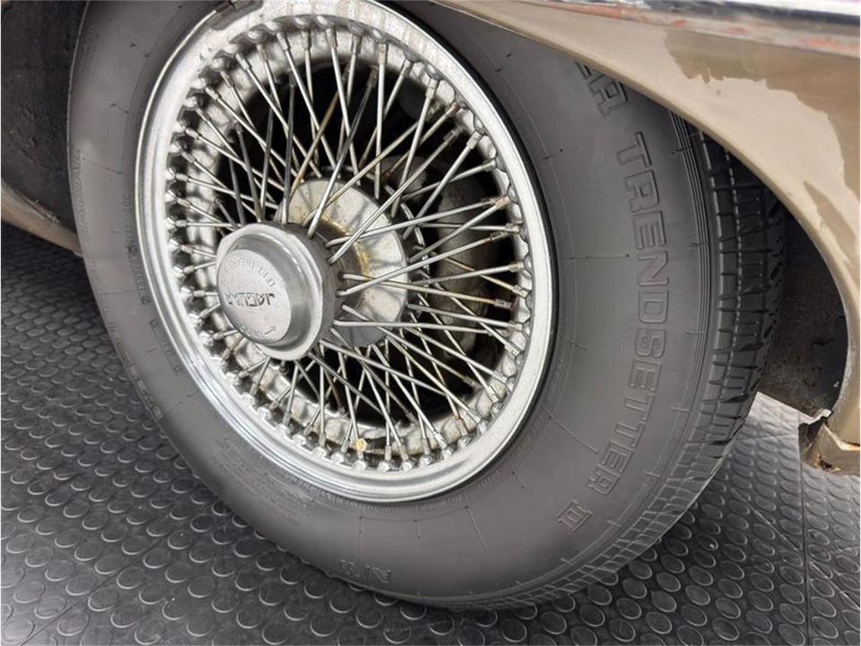 1970 Jaguar E-Type Series 2 - Image 19 of 31