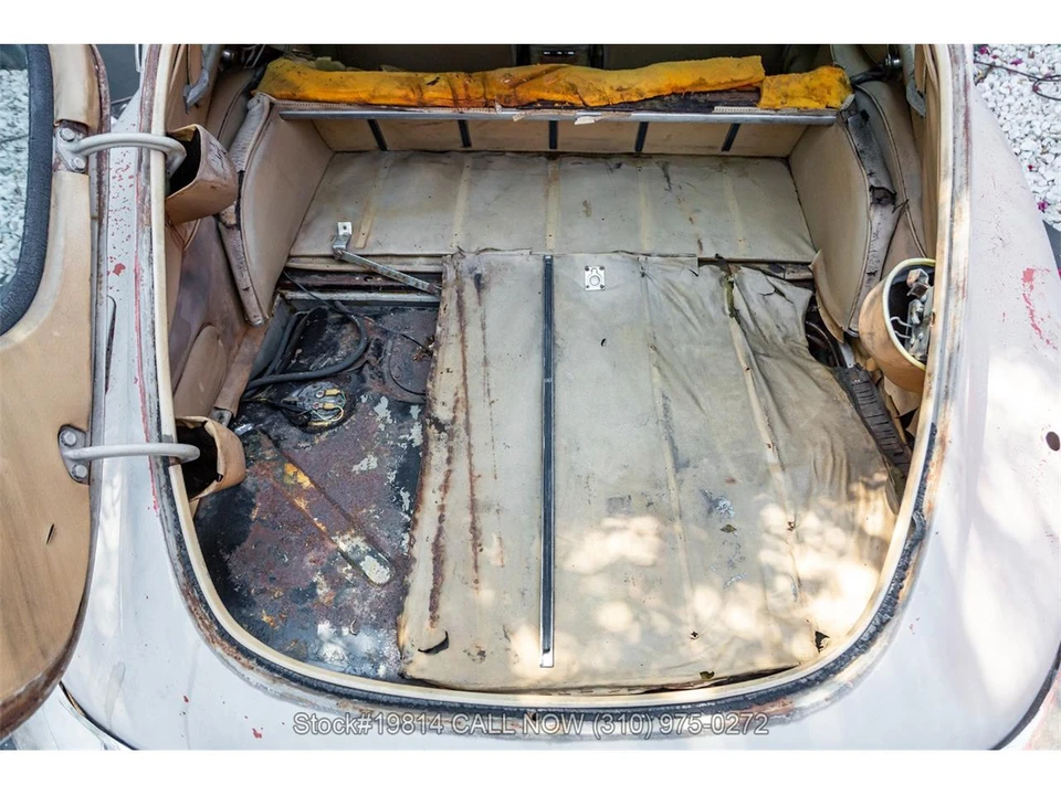 1970 Jaguar E-Type Series 2 - Image 22 of 31