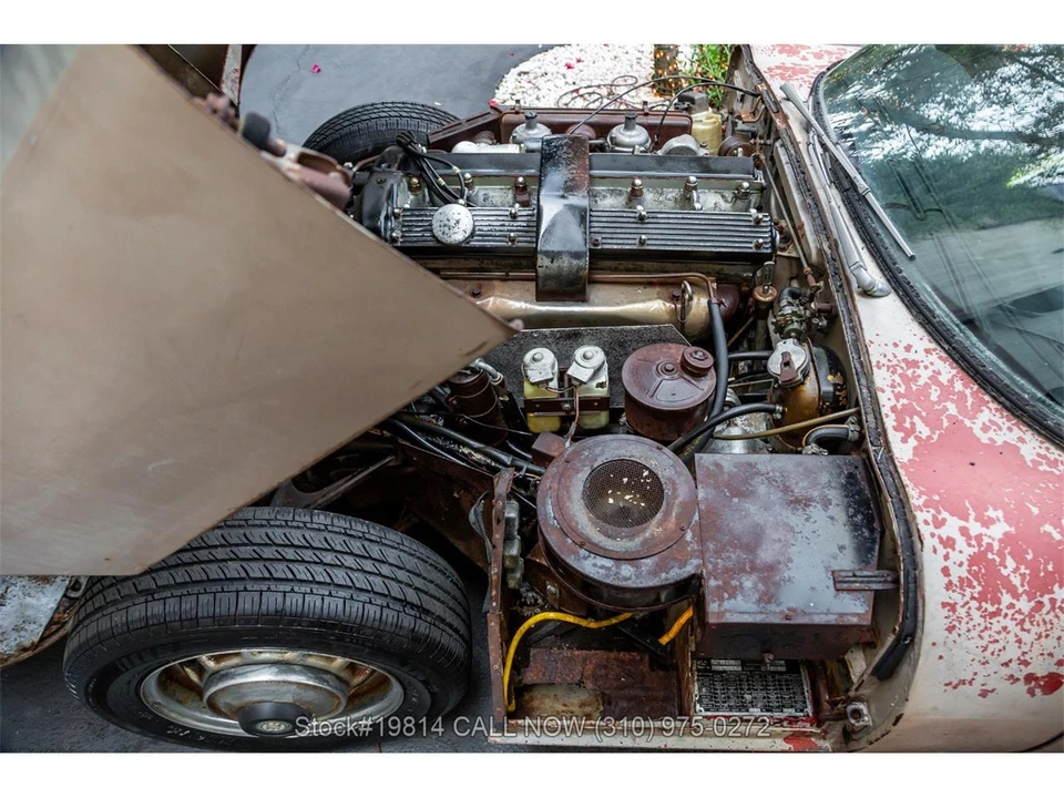 1970 Jaguar E-Type Series 2 - Image 28 of 31
