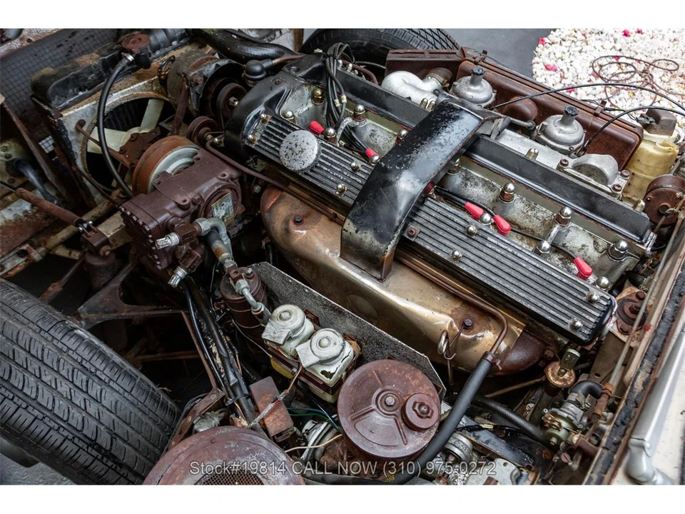 1970 Jaguar E-Type Series 2 - Image 29 of 31