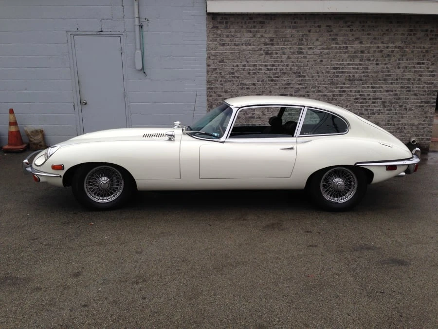 1970 Jaguar E-Type Series 2 2+2 - Image 2 of 7