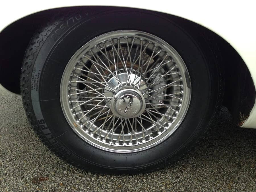 1970 Jaguar E-Type Series 2 2+2 - Image 6 of 7