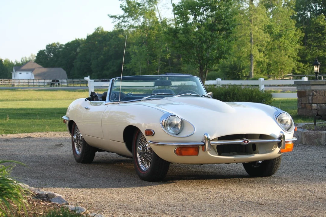 1970 Jaguar E-Type Series 2 - Image 5 of 6