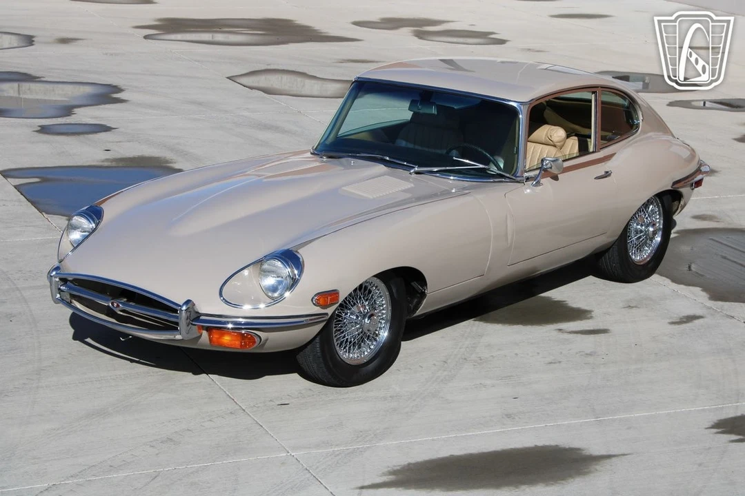 1970 Jaguar E-Type Series 2 - Image 9 of 12