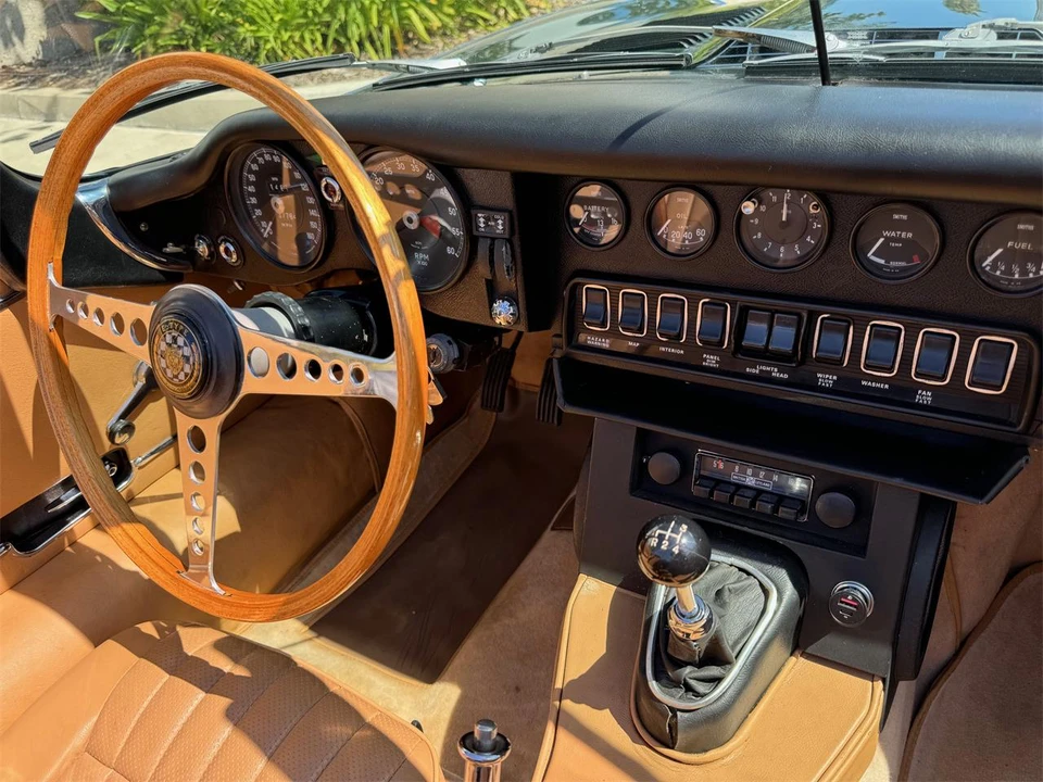 1970 Jaguar E-Type Series 2 - Image 31 of 31