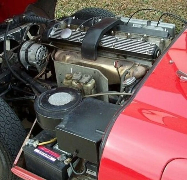 1970 Jaguar E-Type Series 2 - Image 4 of 5