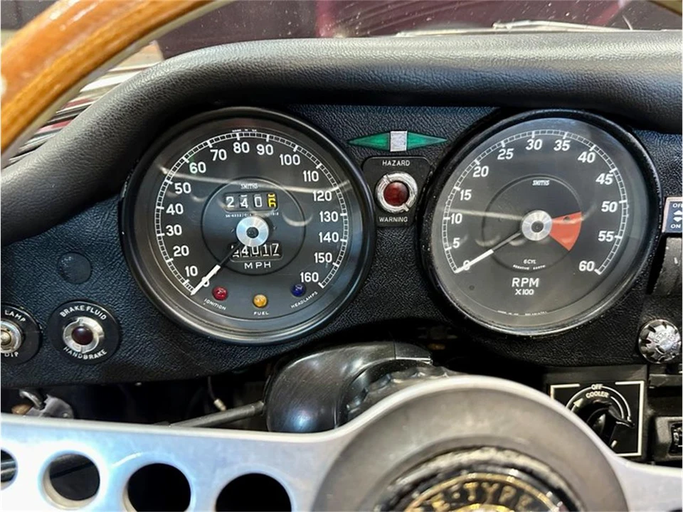 1970 Jaguar E-Type Series 2 - Image 28 of 31