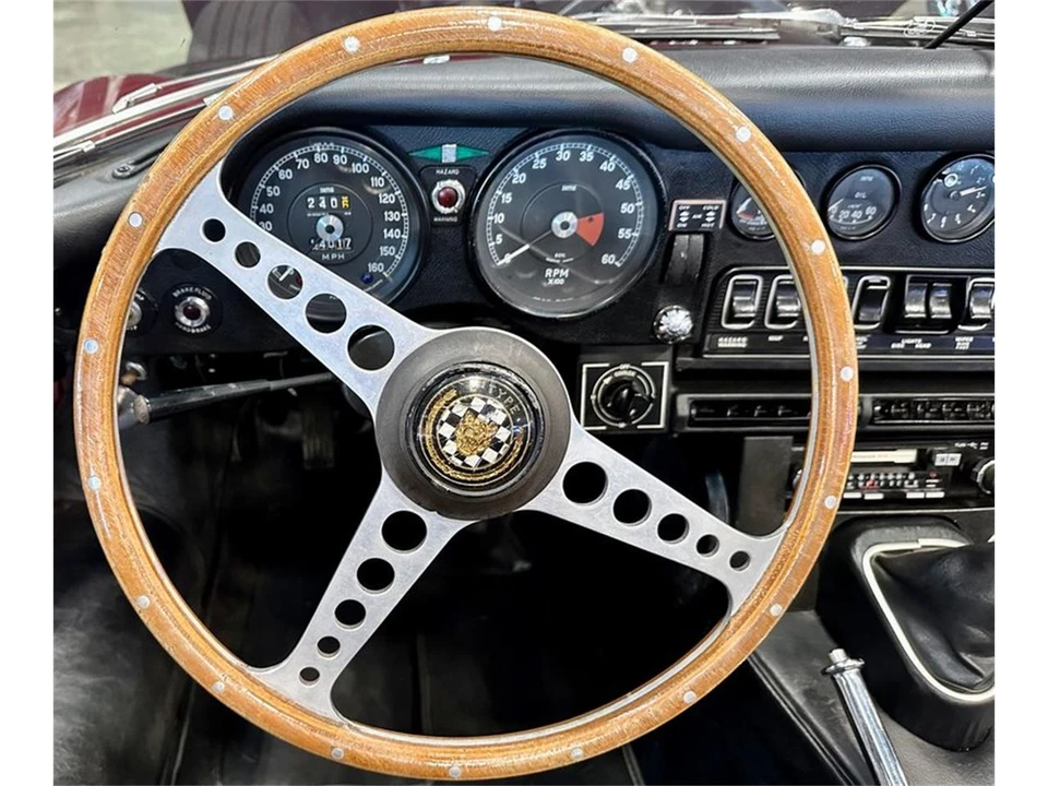 1970 Jaguar E-Type Series 2 - Image 27 of 31