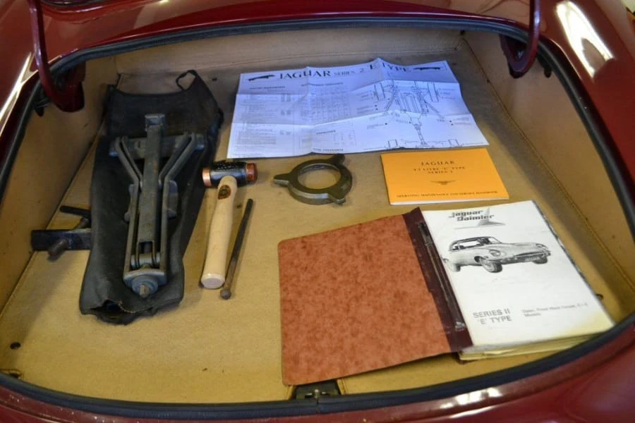 1970 Jaguar E-Type Series 2 - Image 6 of 7