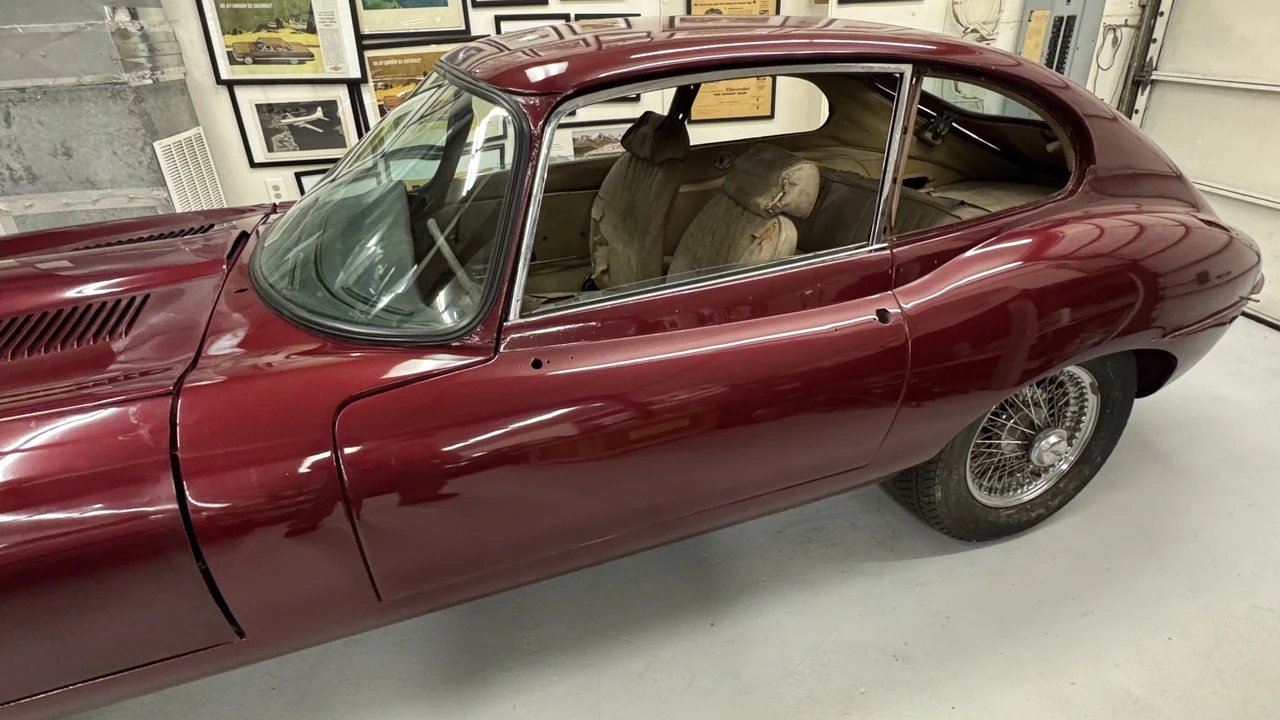 1970 Jaguar E-Type Series 2 2+2 - Image 28 of 31
