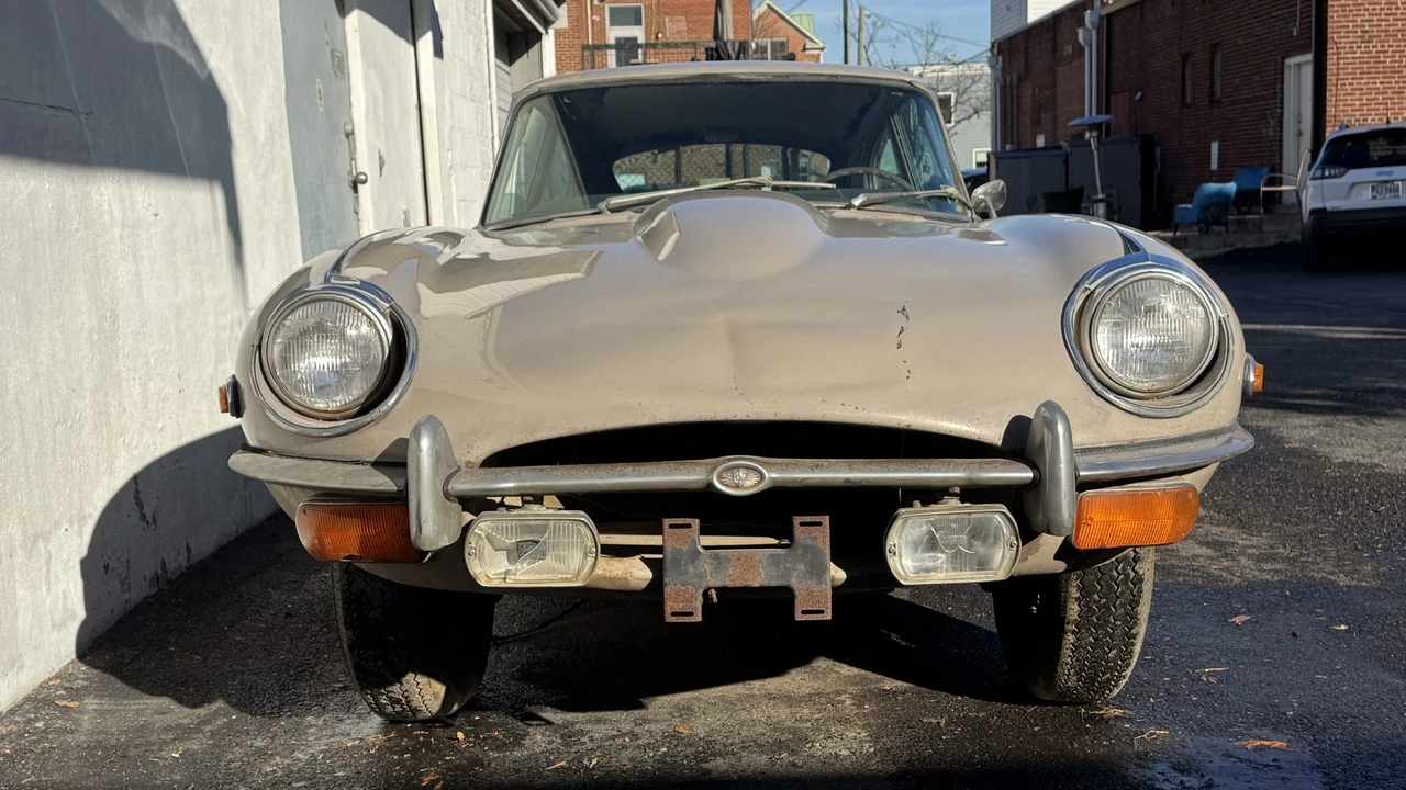 1970 Jaguar E-Type Series 2 2+2 - Image 9 of 31