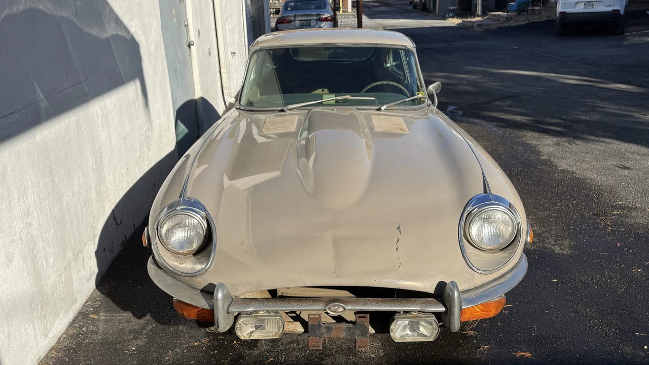 1970 Jaguar E-Type Series 2 2+2 - Image 8 of 31