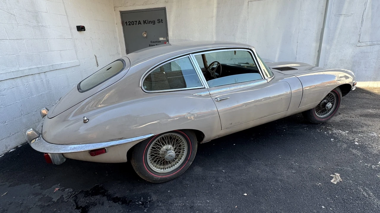 1970 Jaguar E-Type Series 2 2+2 - Image 24 of 31