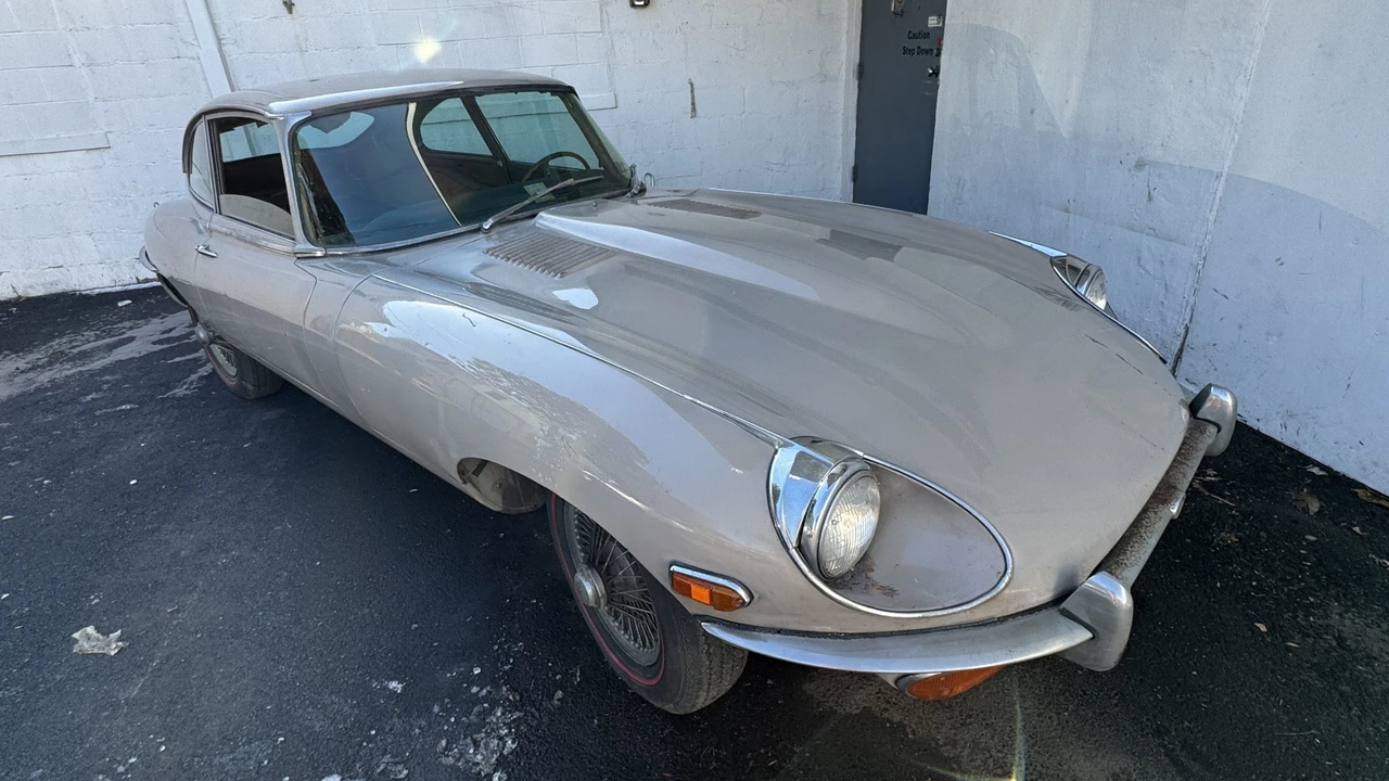 1970 Jaguar E-Type Series 2 2+2 - Image 18 of 31