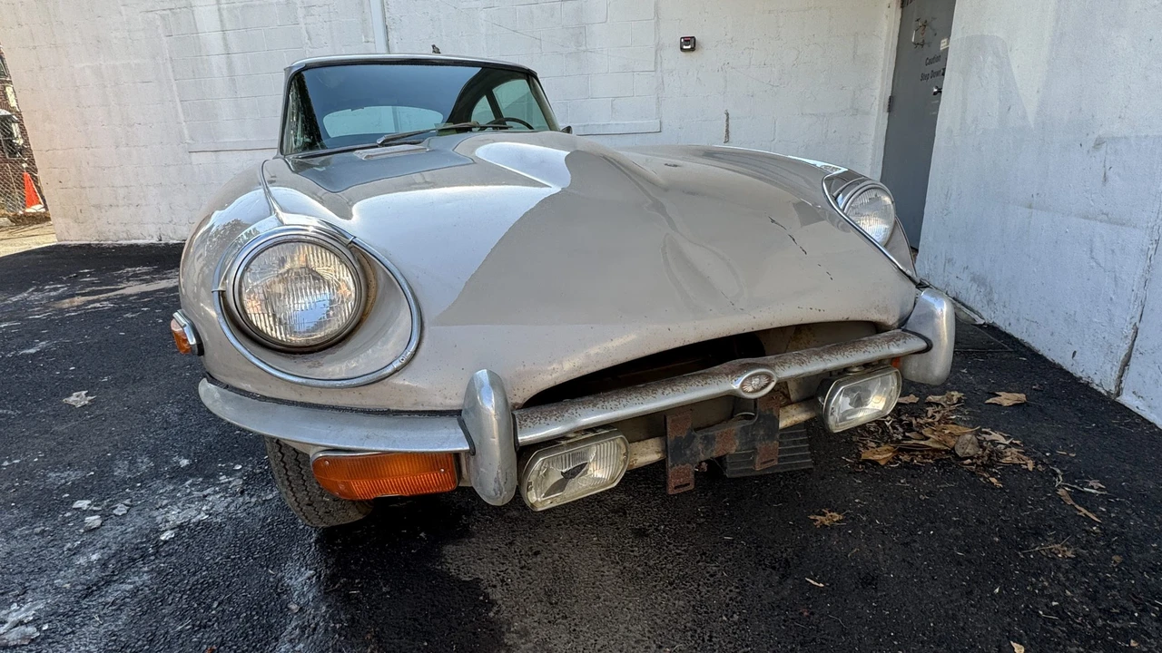 1970 Jaguar E-Type Series 2 2+2 - Image 11 of 31