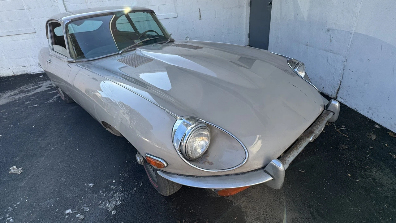 1970 Jaguar E-Type Series 2 2+2 - Image 16 of 31
