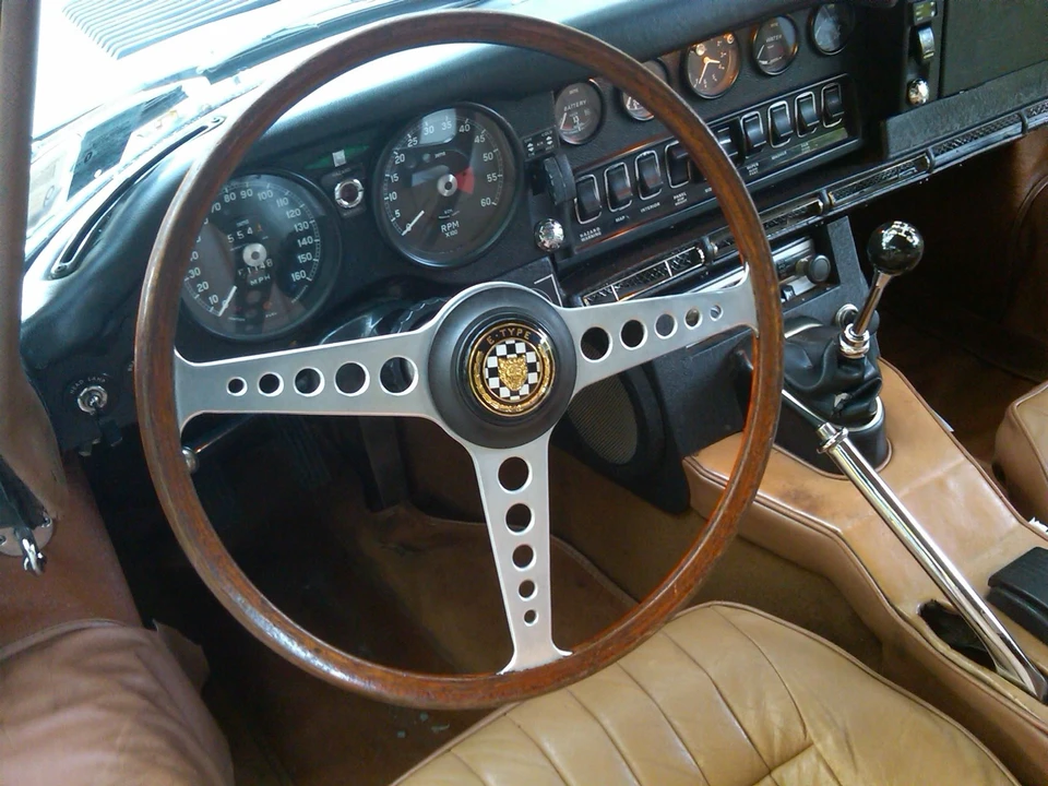 1970 Jaguar E-Type Series 2 - Image 2 of 6