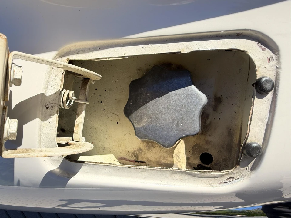 1970 Jaguar E-Type Series 2 - Image 28 of 31