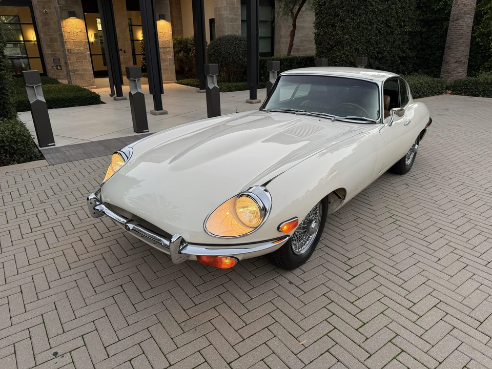 1970 Jaguar E-Type Series 2 - Image 10 of 31