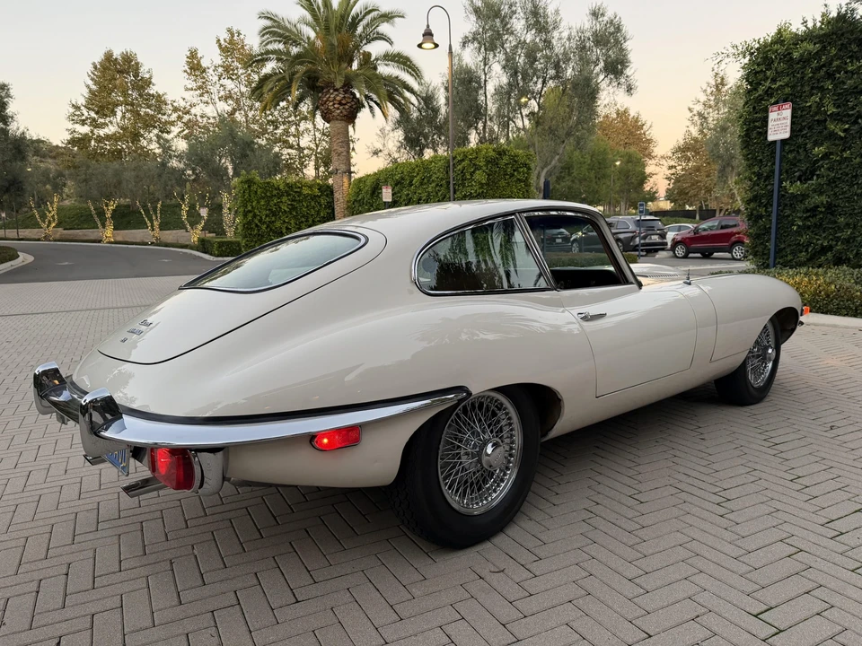 1970 Jaguar E-Type Series 2 - Image 15 of 31