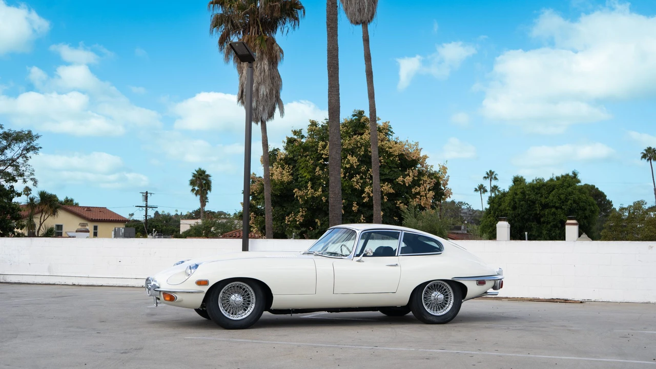 1970 Jaguar E-Type Series 2 - Image 20 of 31
