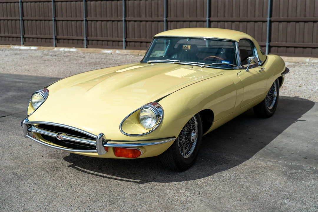 1970 Jaguar E-Type Series 2 - Image 2 of 31