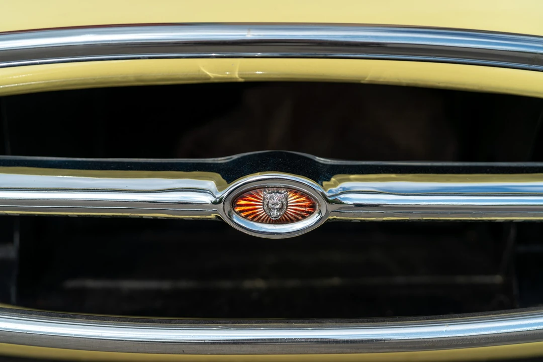 1970 Jaguar E-Type Series 2 - Image 16 of 31