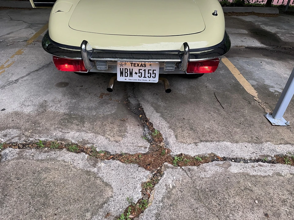 1970 Jaguar E-Type Series 2 - Image 24 of 31