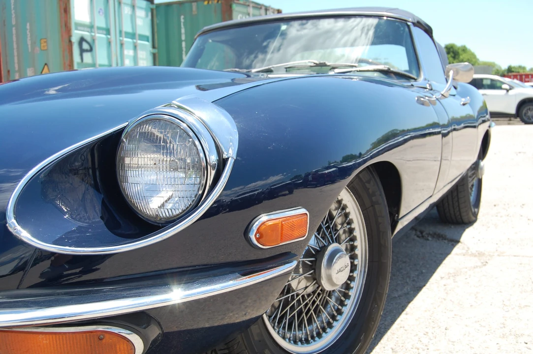 1970 Jaguar E-Type Series 2 - Image 28 of 31