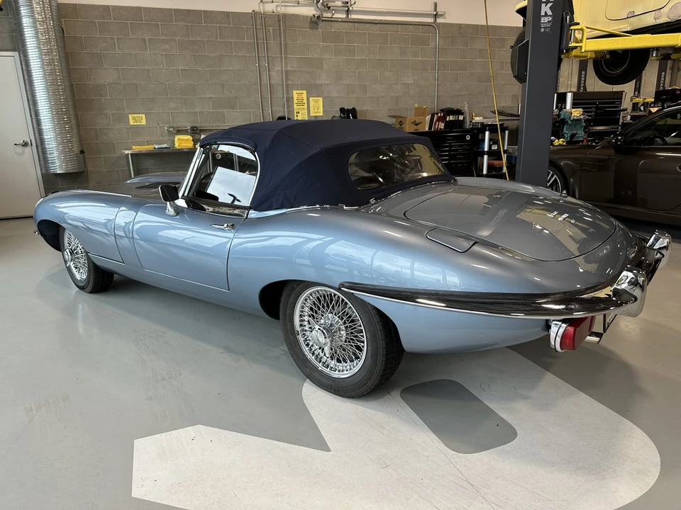 1970 Jaguar E-Type Series 2 - Image 30 of 31