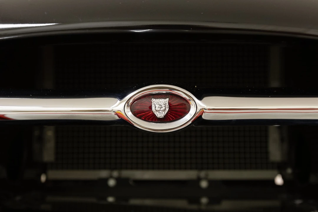 1970 Jaguar E-Type Series 2 - Image 24 of 31