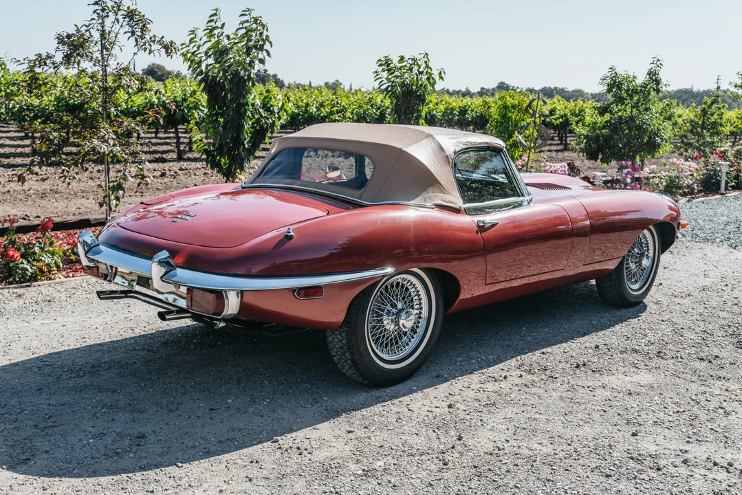 1970 Jaguar E-Type Series 2 - Image 6 of 31
