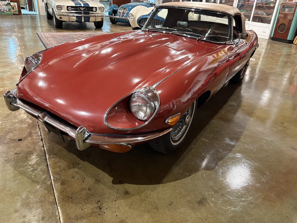 1970 Jaguar E-Type Series 2 - Image 2 of 31