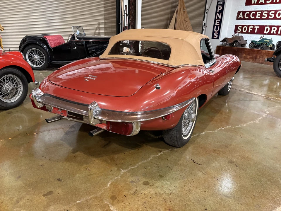 1970 Jaguar E-Type Series 2 - Image 8 of 31