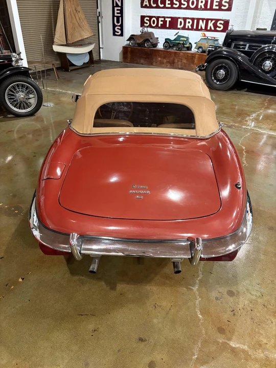 1970 Jaguar E-Type Series 2 - Image 9 of 31