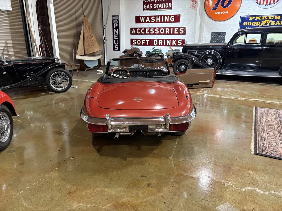 1970 Jaguar E-Type Series 2 - Image 15 of 31