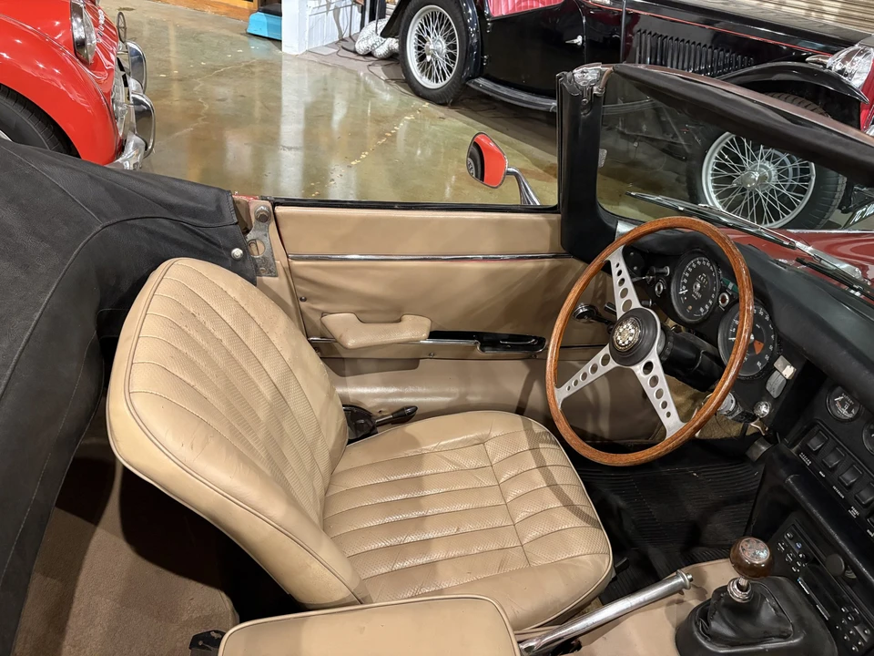 1970 Jaguar E-Type Series 2 - Image 31 of 31