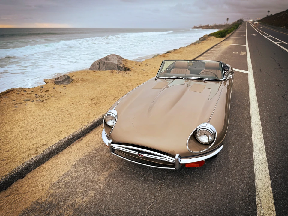1970 Jaguar E-Type Series 2 - Image 15 of 31