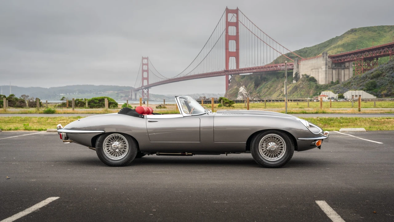 1970 Jaguar E-Type Series 2 - Image 10 of 31