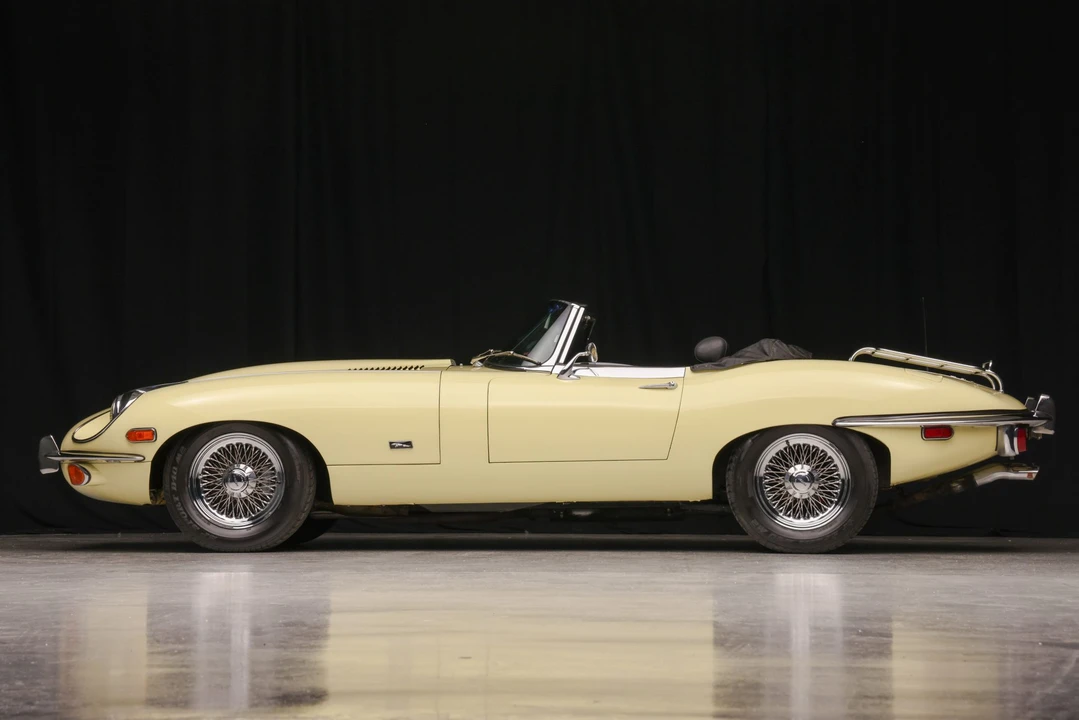 1970 Jaguar E-Type Series 2 - Image 8 of 31