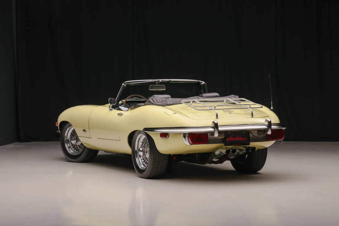 1970 Jaguar E-Type Series 2 - Image 11 of 31