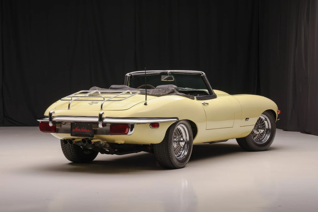 1970 Jaguar E-Type Series 2 - Image 16 of 31