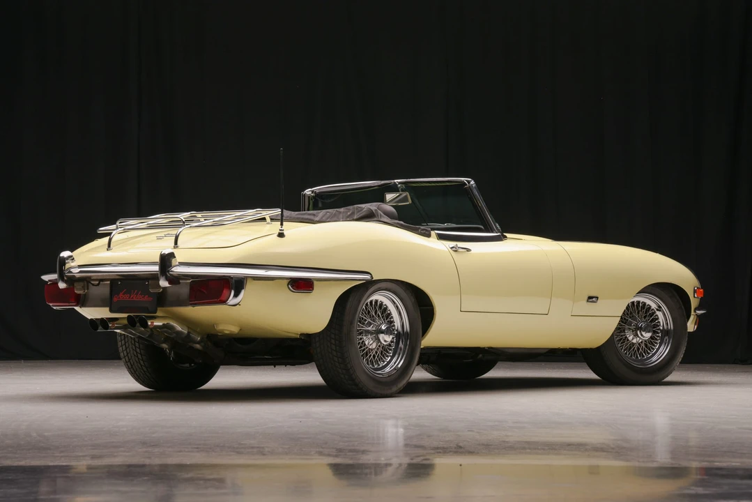 1970 Jaguar E-Type Series 2 - Image 19 of 31