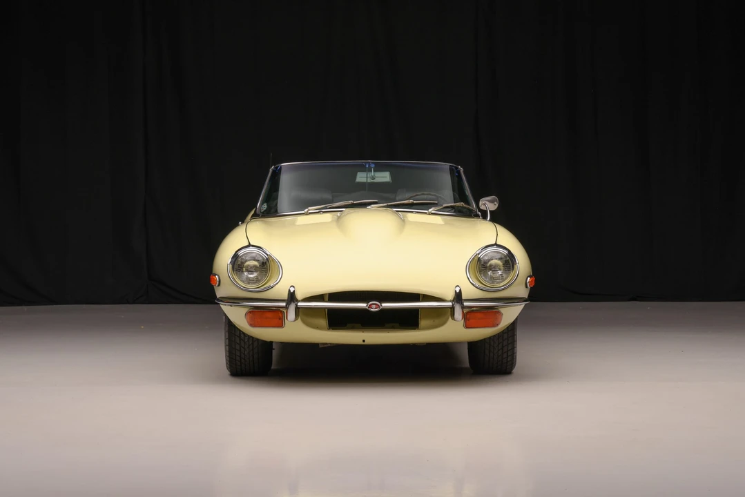 1970 Jaguar E-Type Series 2 - Image 26 of 31